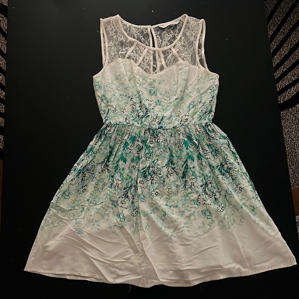 LC Lauren Conrad Dress, Size 12, Colors White, Blue, Teal and Green.